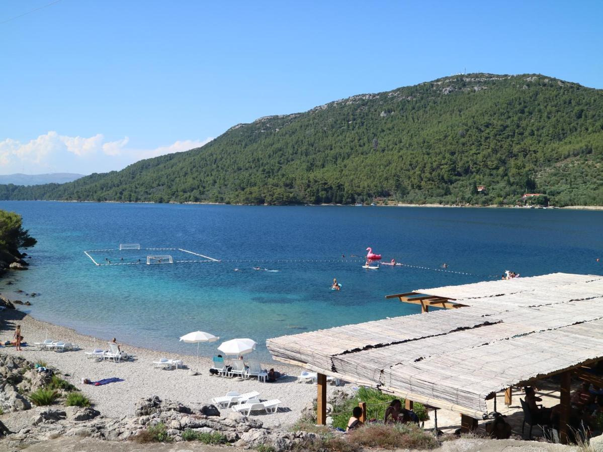 Studio Apartments & Rooms Lela, Sipan Island Šipanska Luka Dış mekan fotoğraf